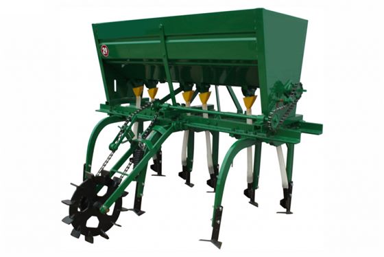 Hoeing Machine